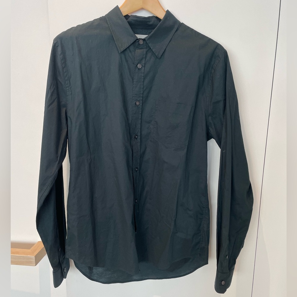 NWOT Vince Navy Japanese Cotton Batiste Button Down